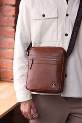 Crossflow, Crossbody Bag